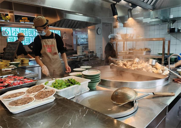 阿佑鲜烫牛肉米线加盟